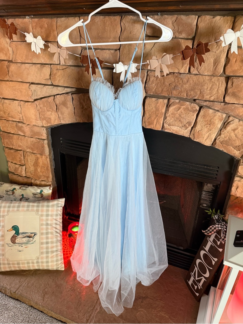 Smitten Sweetheart Neckline Chiffon Midi Dress Blue